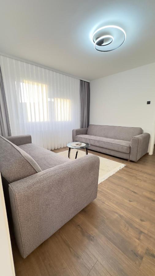 Apartment Kula -